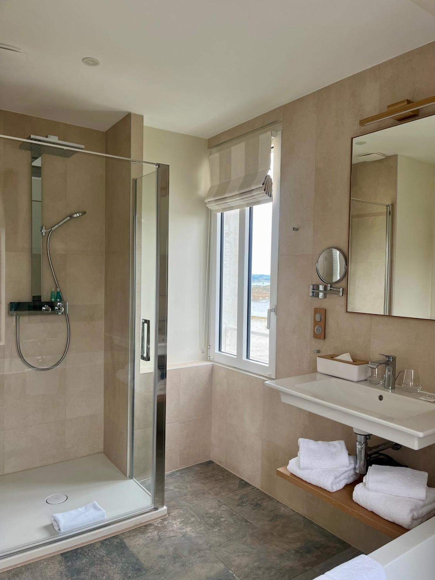 Logis Hotel De Carantec Εξωτερικό φωτογραφία