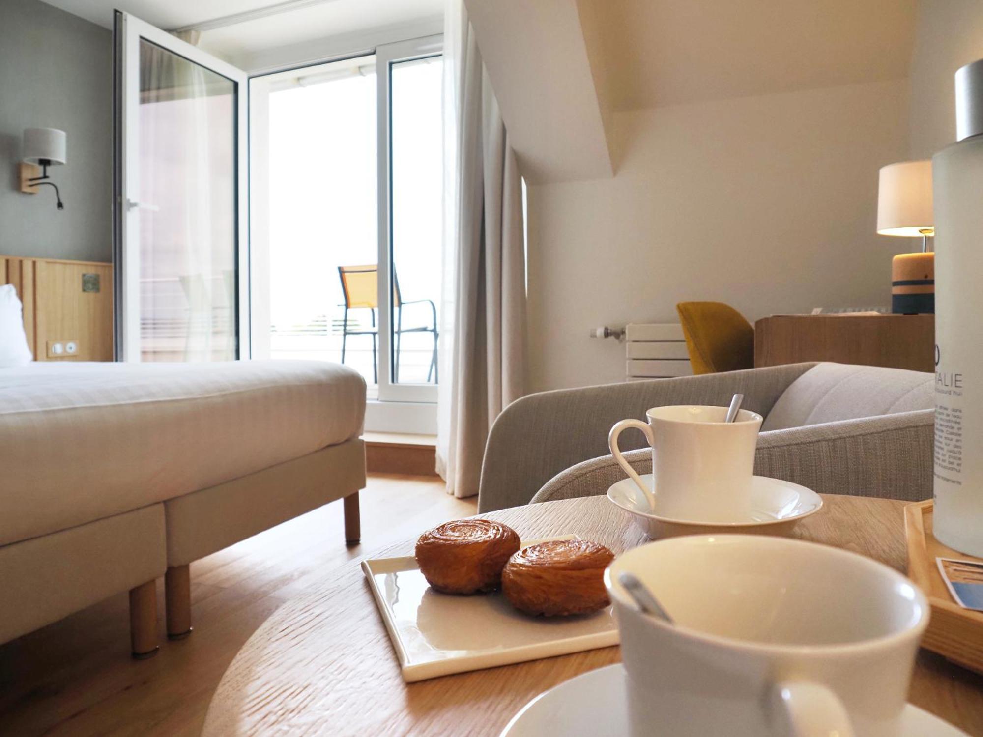 Logis Hotel De Carantec Εξωτερικό φωτογραφία